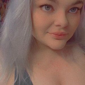 Meet your Posher, Chrissy